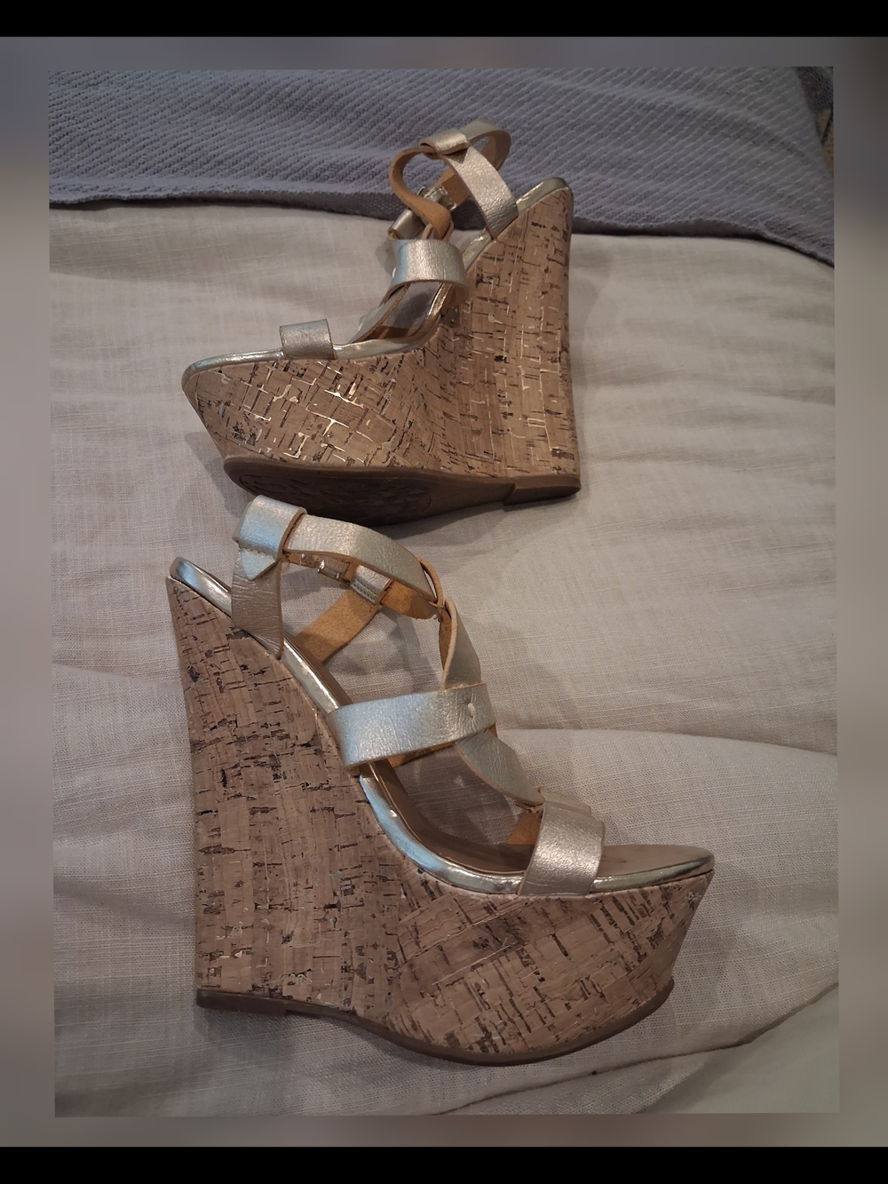 Just Fab Metallic Gold Cork Wedge Sandals - Women Size 8 - Picture 7 of 7